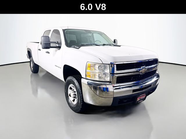 Used 2009 Chevrolet Silverado 3500 W/T AWD/4WD image 2