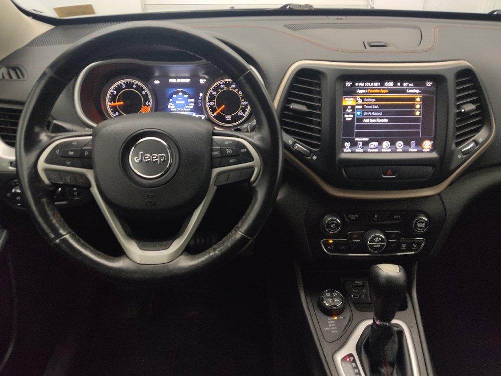 Used 2015 Jeep Cherokee Trailhawk w/ Comfort/Convenience Group AWD/4WD image 22