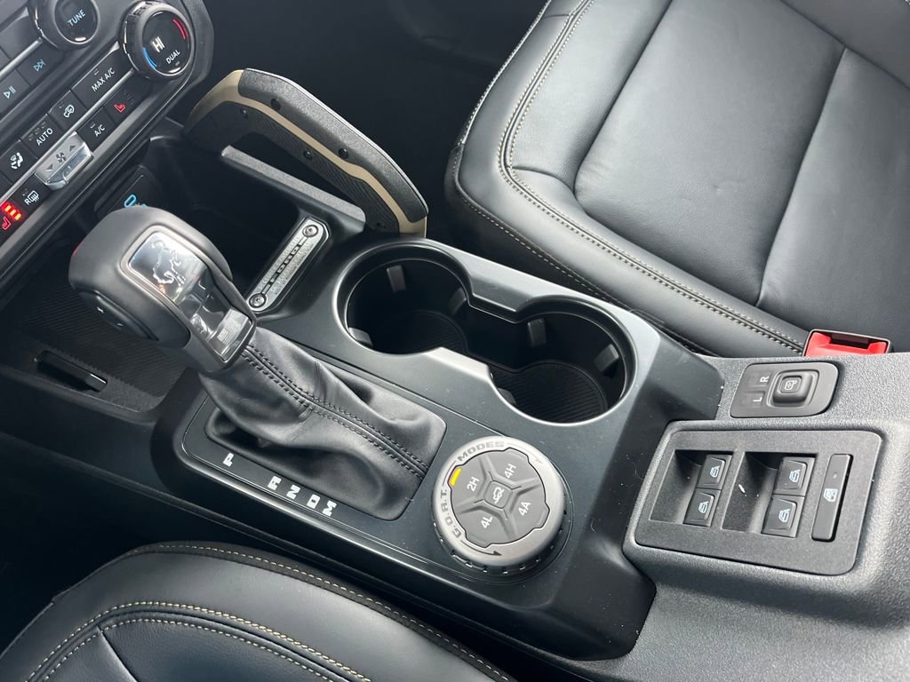 New 2025 Ford Bronco Badlands w/ Sasquatch Package image 11