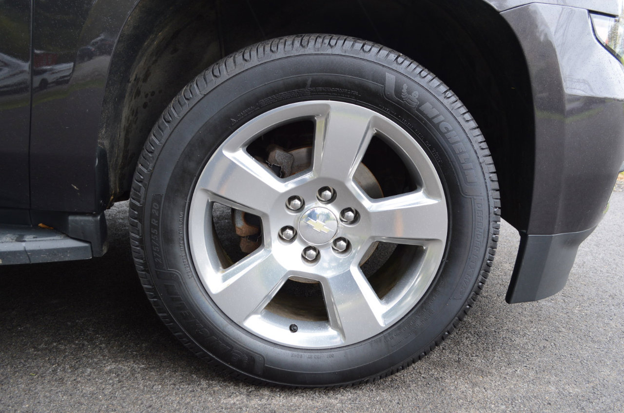 Used 2017 Chevrolet Tahoe LT image 12