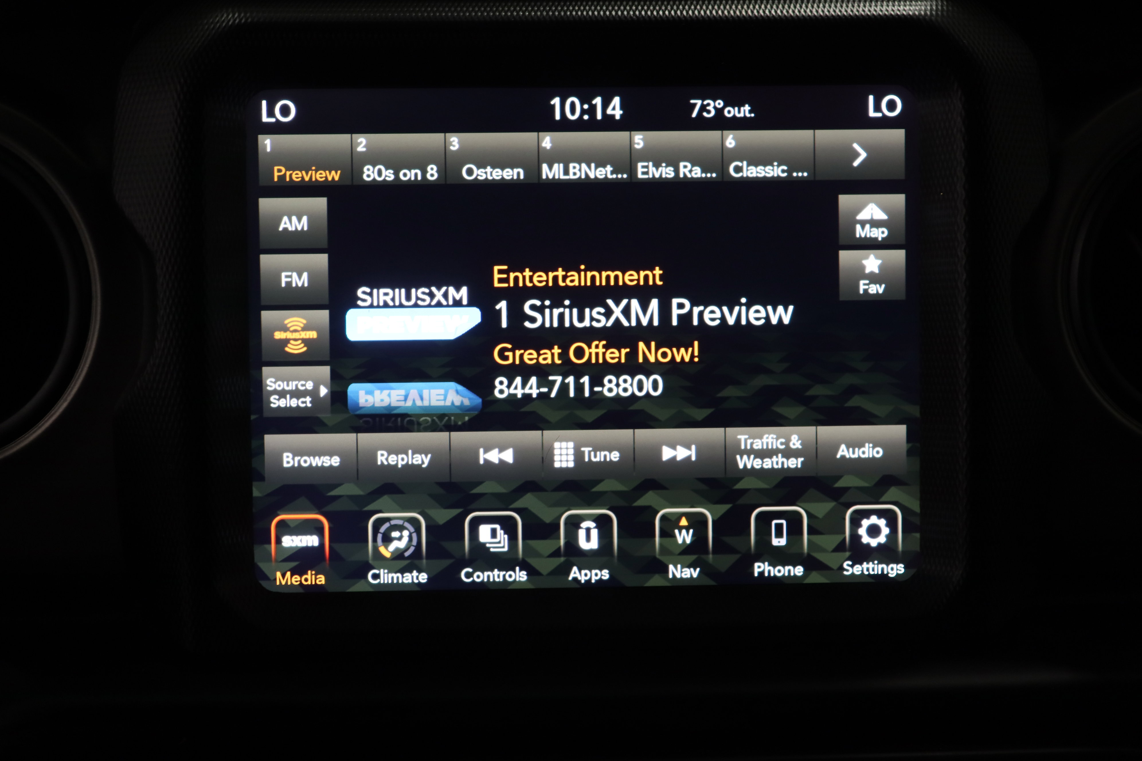 Used 2022 Jeep Wrangler Unlimited Sport w/ Sun And Sound Package AWD/4WD image 18