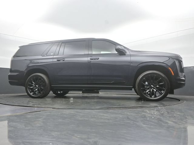 New 2026 Cadillac Escalade ESV Sport w/ LPO, ONYX Package AWD/4WD image 55