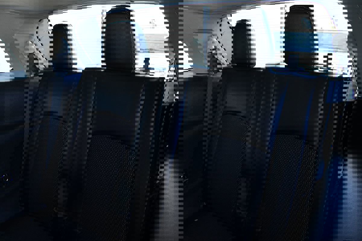 Used 2015 Dodge Journey Crossroad w/ Flexible Seating Group image 15