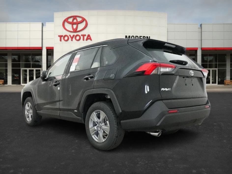 New 2025 Toyota RAV4 LE image 14
