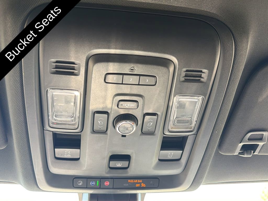 Used 2021 Chevrolet Tahoe High Country w/ Premium Package AWD/4WD image 31