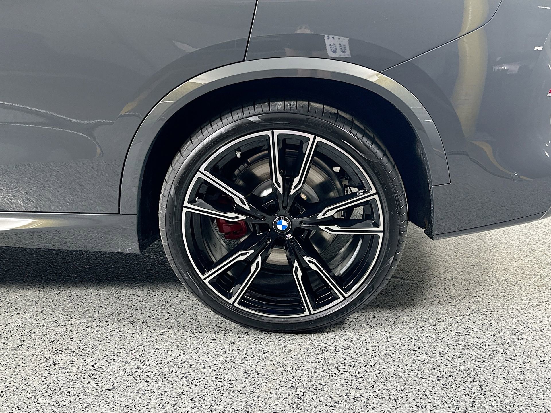 New 2026 BMW X5 M60i image 32