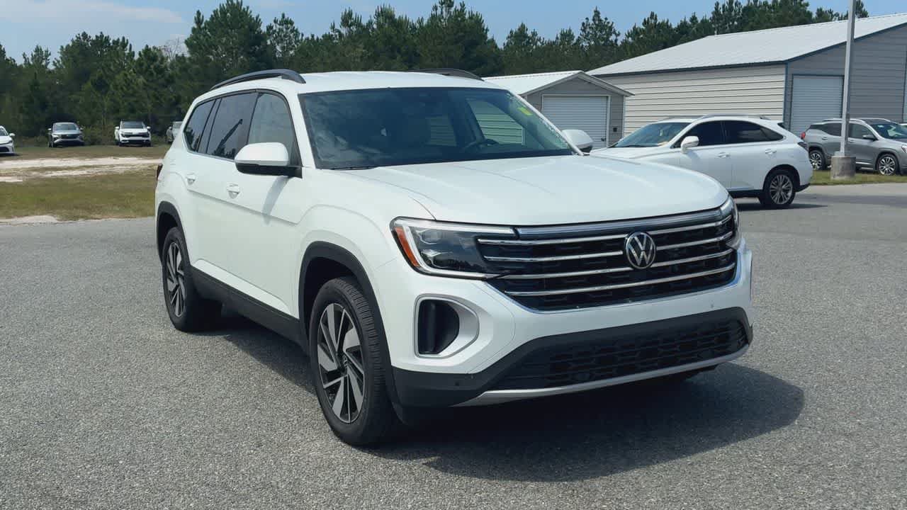 Used 2026 Volkswagen Atlas SE FWD image 3