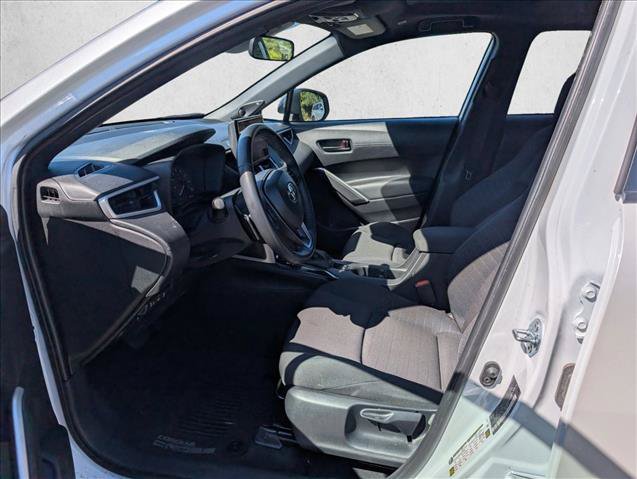 Certified 2025 Toyota Corolla Cross AWD Hybrid w/ Moonroof Package image 13