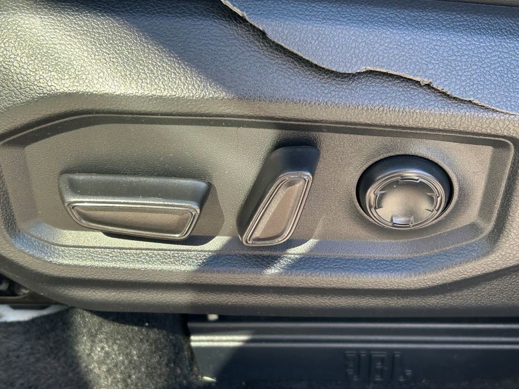 Used 2024 Toyota Tundra Platinum image 27