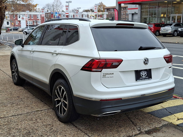 Used 2021 Volkswagen Tiguan SEL image 4