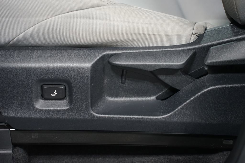 Certified 2024 Toyota Tacoma SR5 image 34