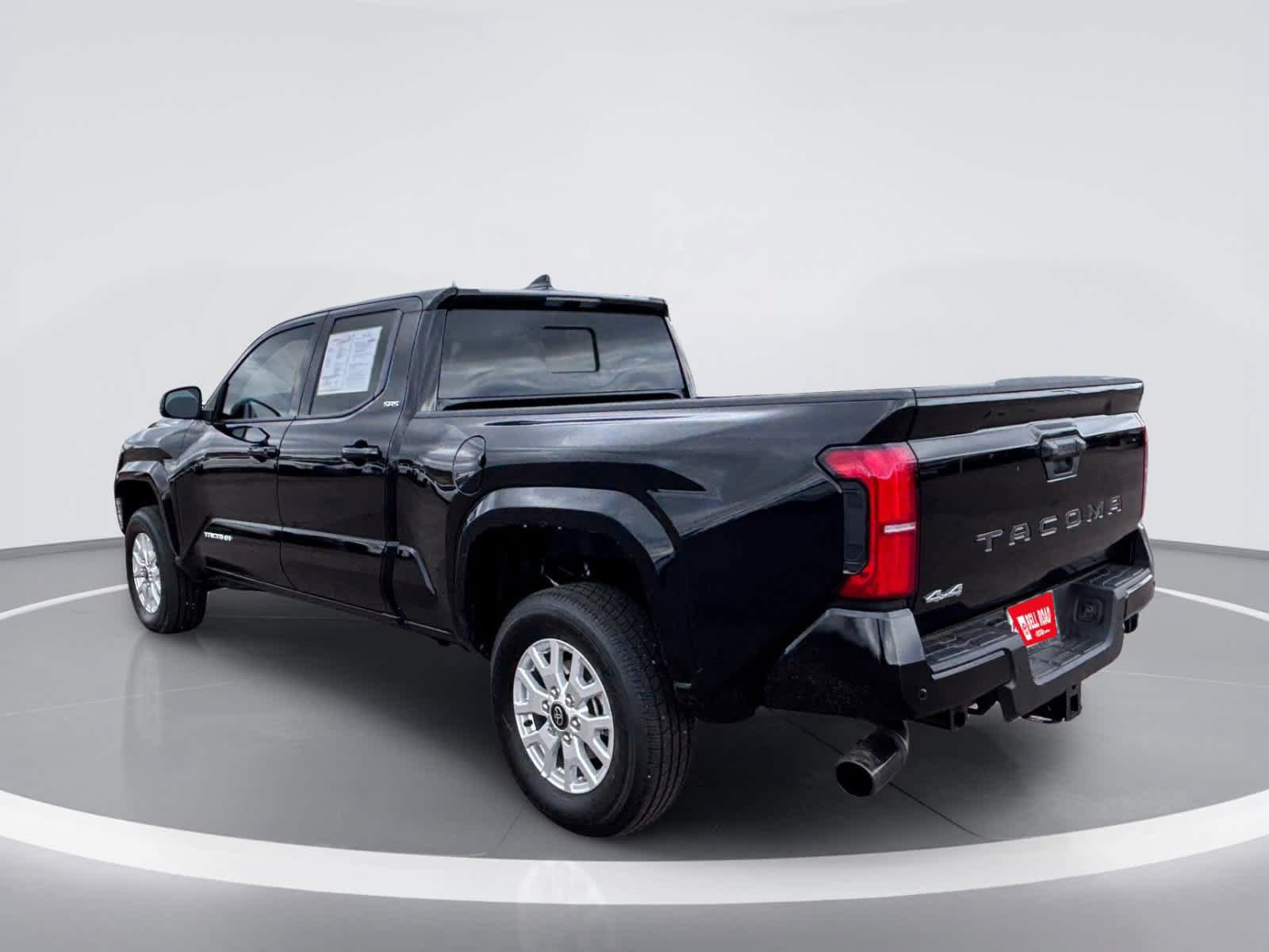 Used 2026 Toyota Tacoma SR5 w/ SR5 Upgrade Package AWD/4WD image 6
