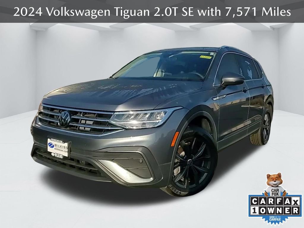 Used 2024 Volkswagen Tiguan SE w/ Panoramic Sunroof Package