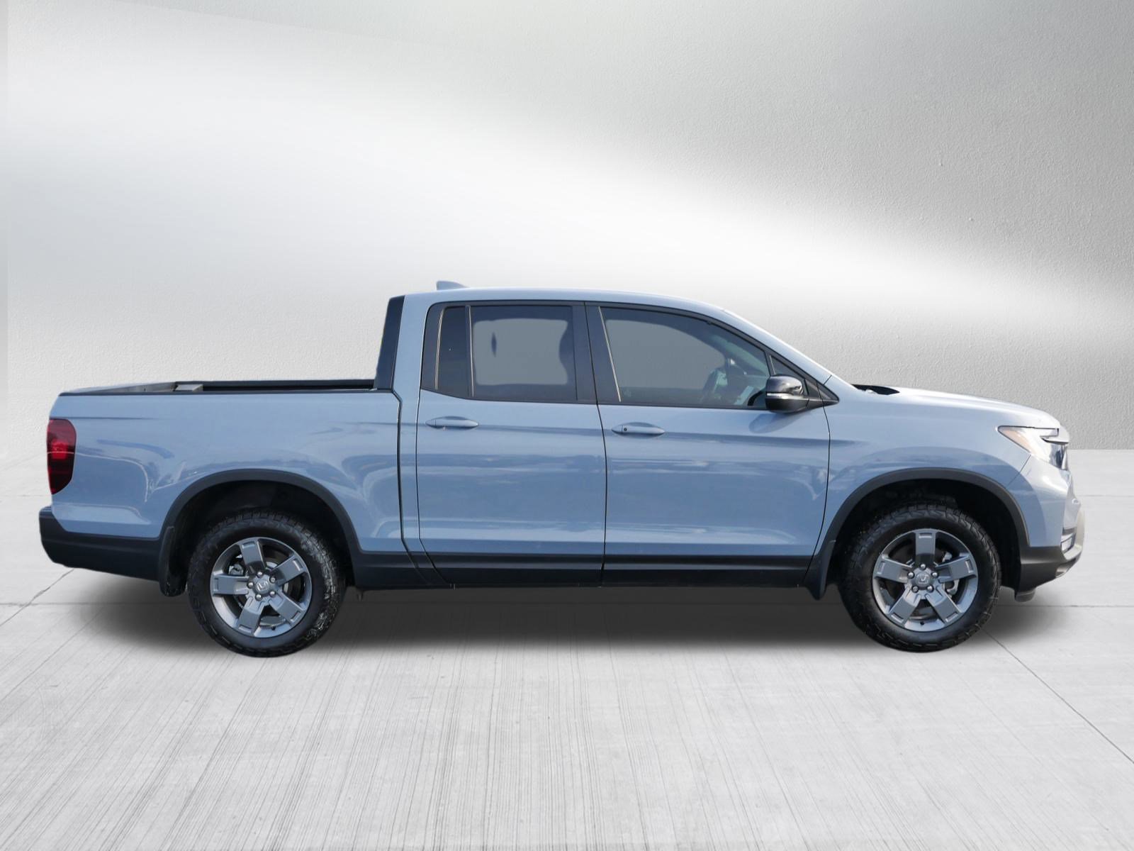 Used 2024 Honda Ridgeline TrailSport image 8