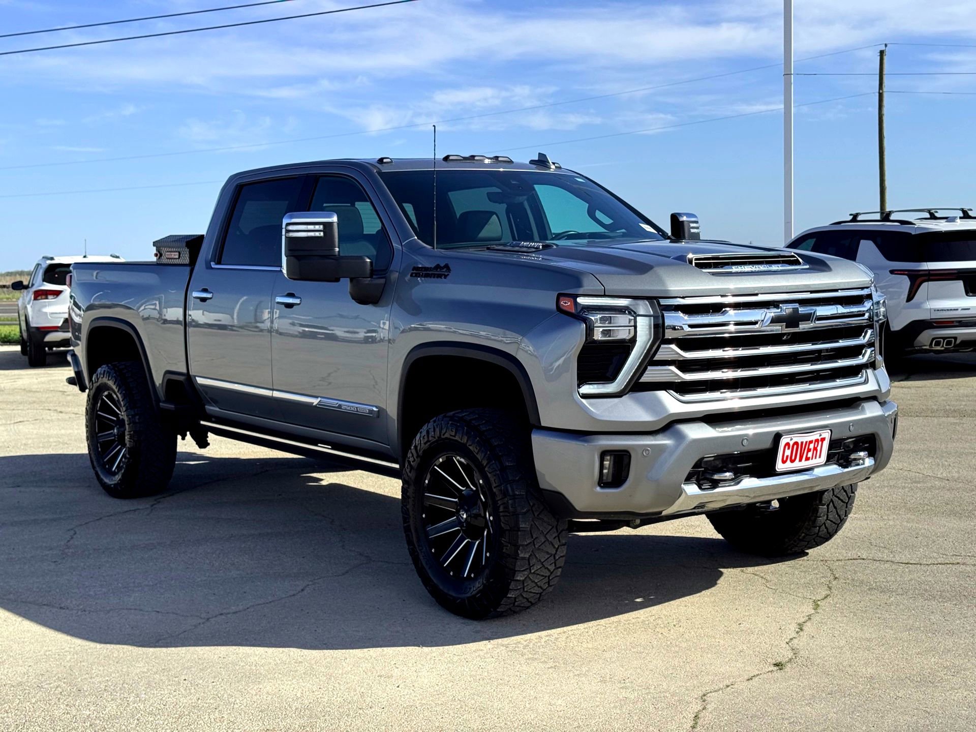 Used 2024 Chevrolet Silverado 2500 High Country w/ Technology Package image 5