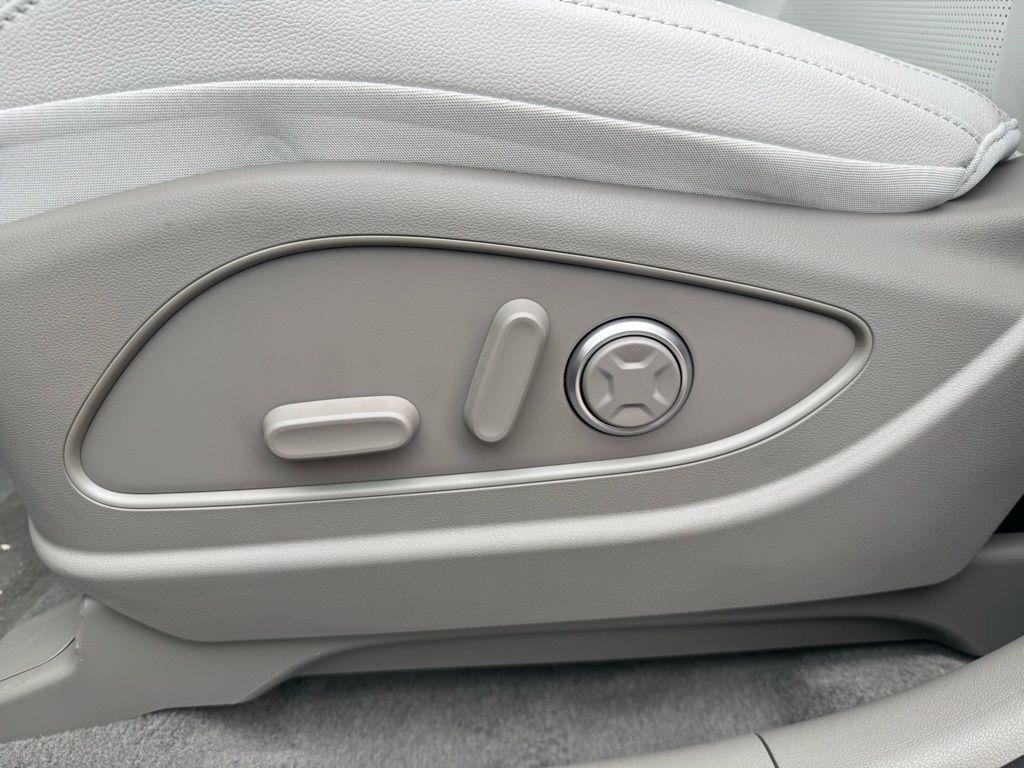 New 2026 Hyundai Palisade Limited image 13