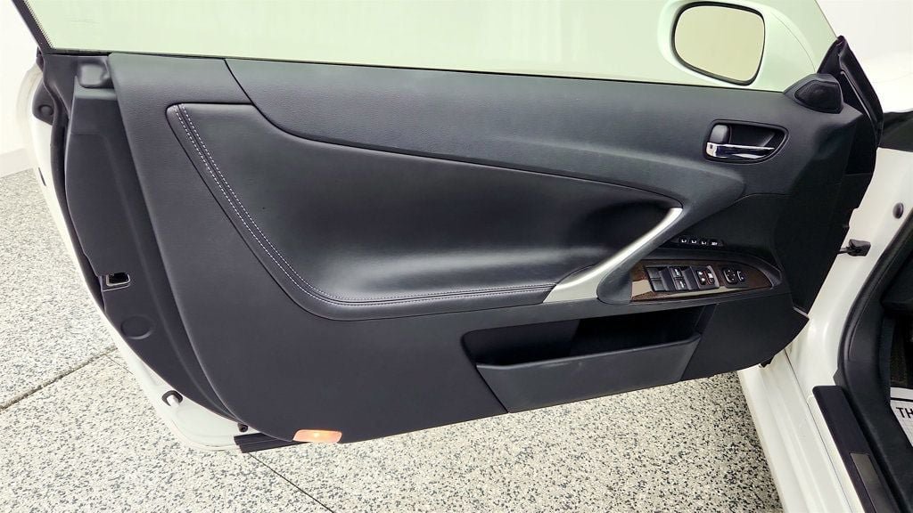 Used 2013 Lexus IS 250C w/ Luxury Pkg RWD image 10