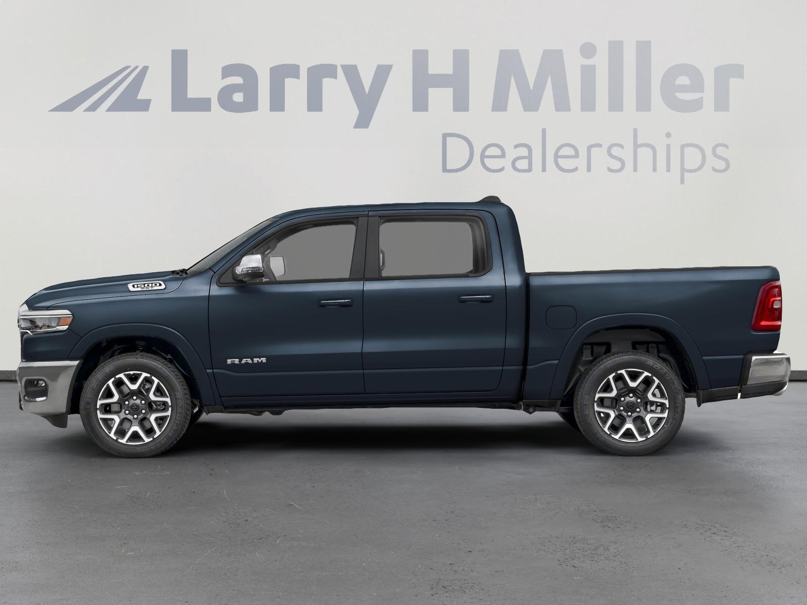 New 2026 RAM 1500 Laramie w/ Night Edition AWD/4WD image 3