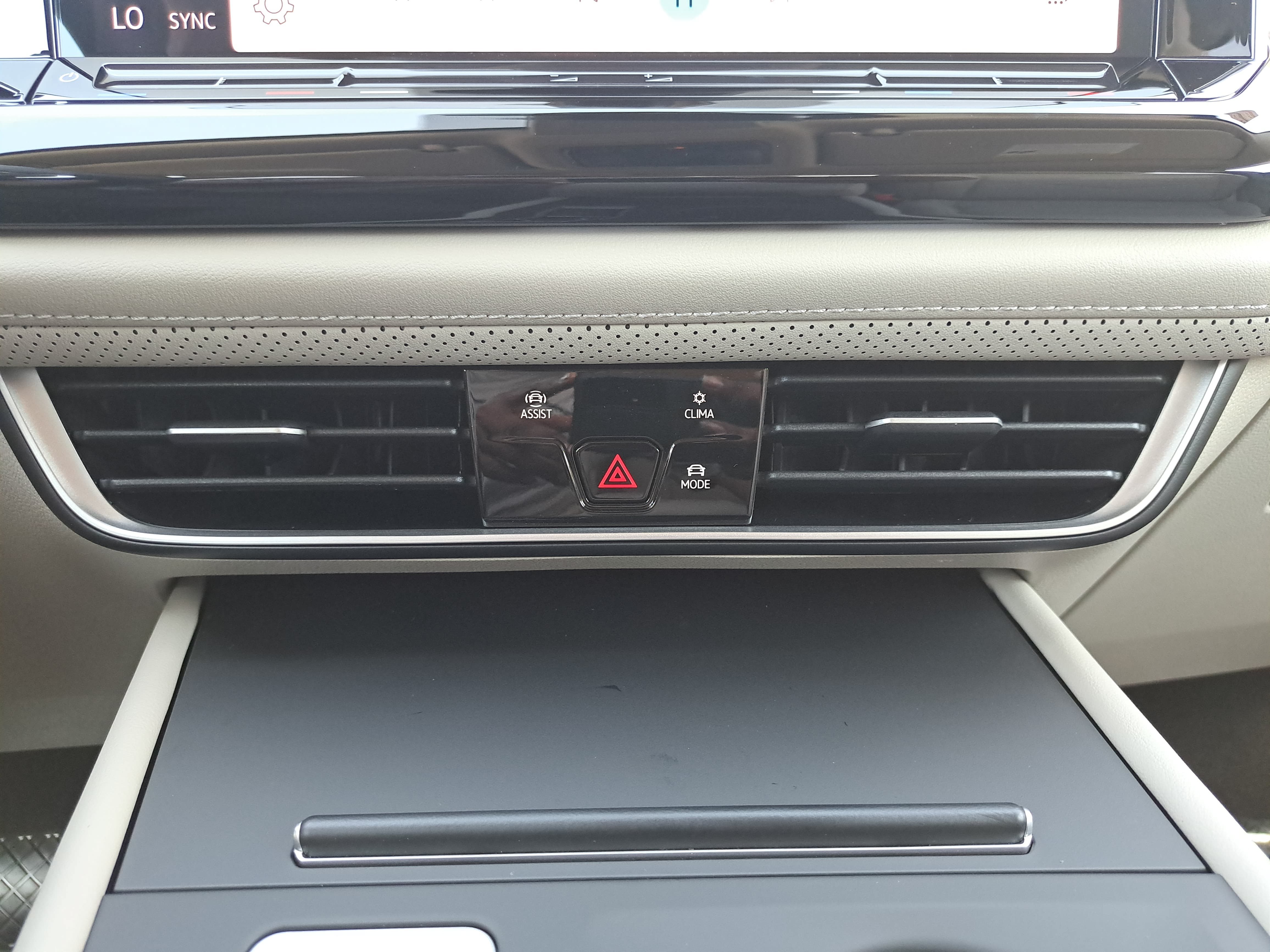 New 2026 Volkswagen Atlas SE AWD/4WD image 21