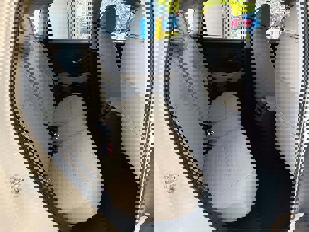 Certified 2025 Honda HR-V LX image 21