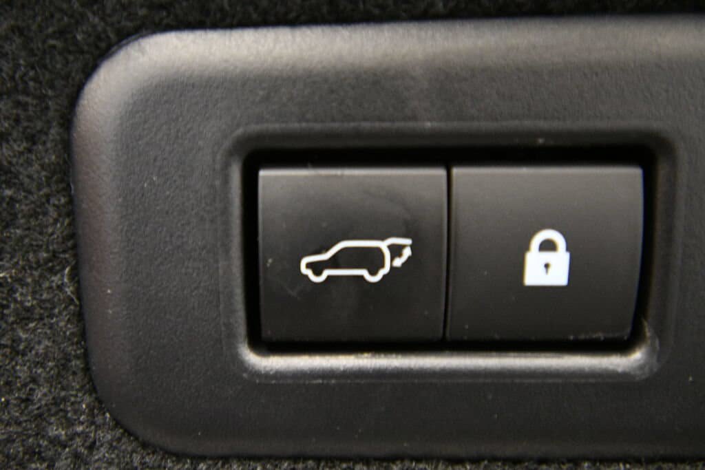 Used 2021 Lexus RX 350L Premium w/ Premium Package AWD/4WD image 25