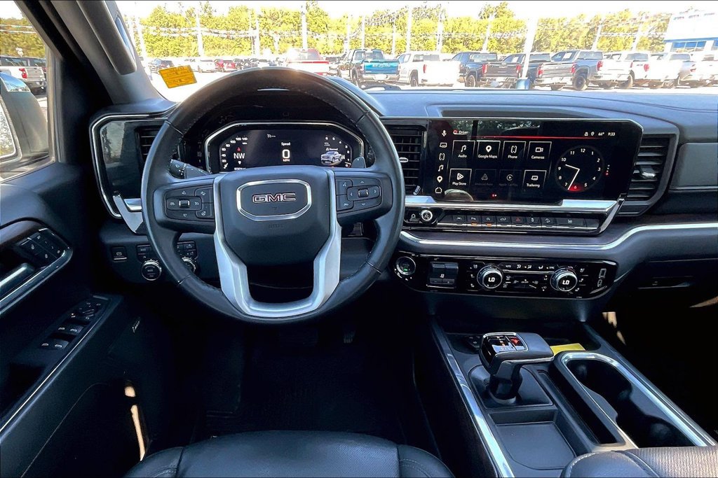 Used 2024 GMC Sierra 1500 SLT AWD/4WD image 7