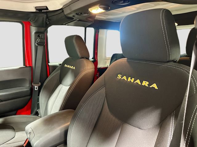 Used 2015 Jeep Wrangler Unlimited Sahara AWD/4WD image 19