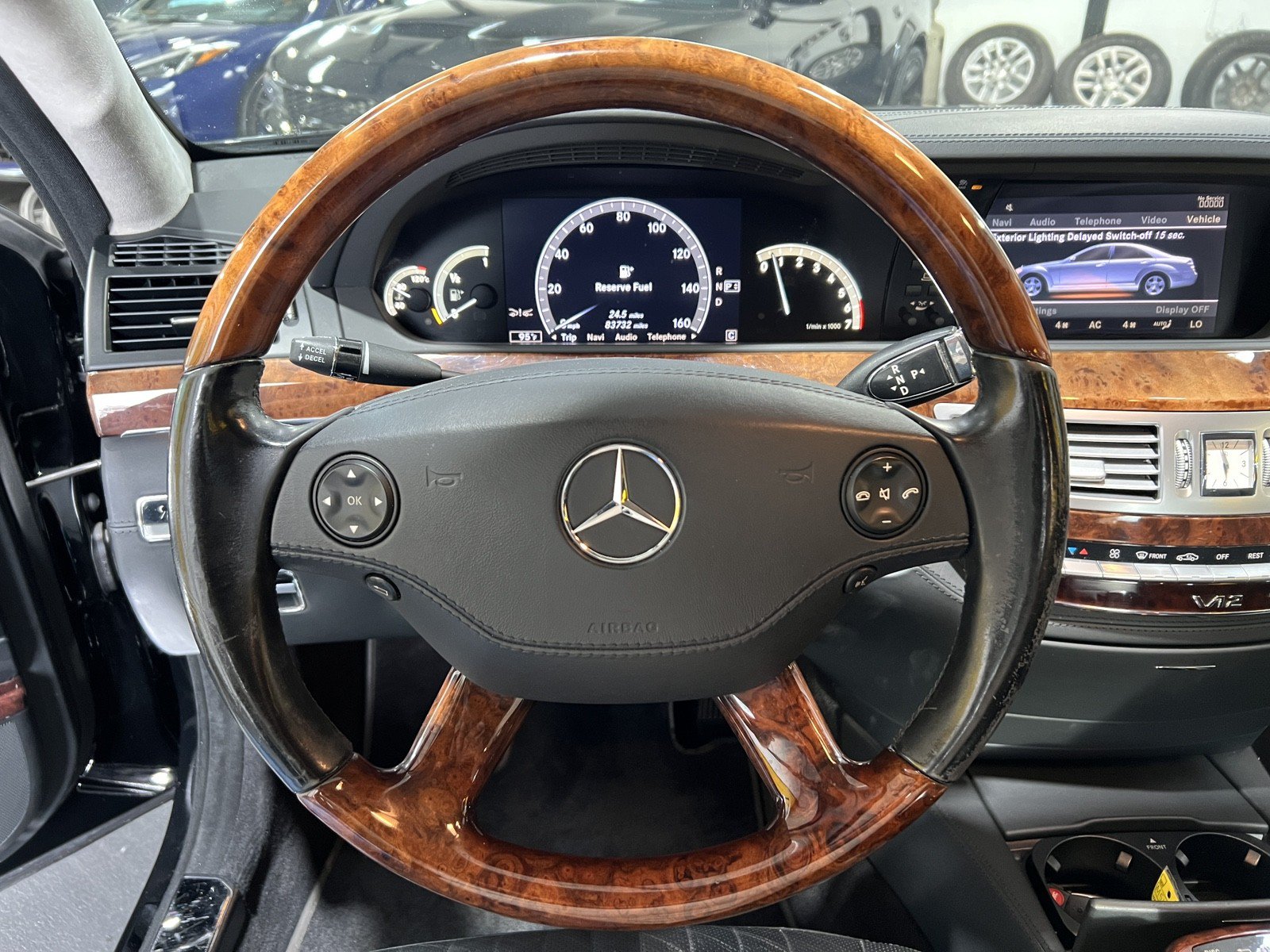 Used 2008 Mercedes-Benz S 600 image 11