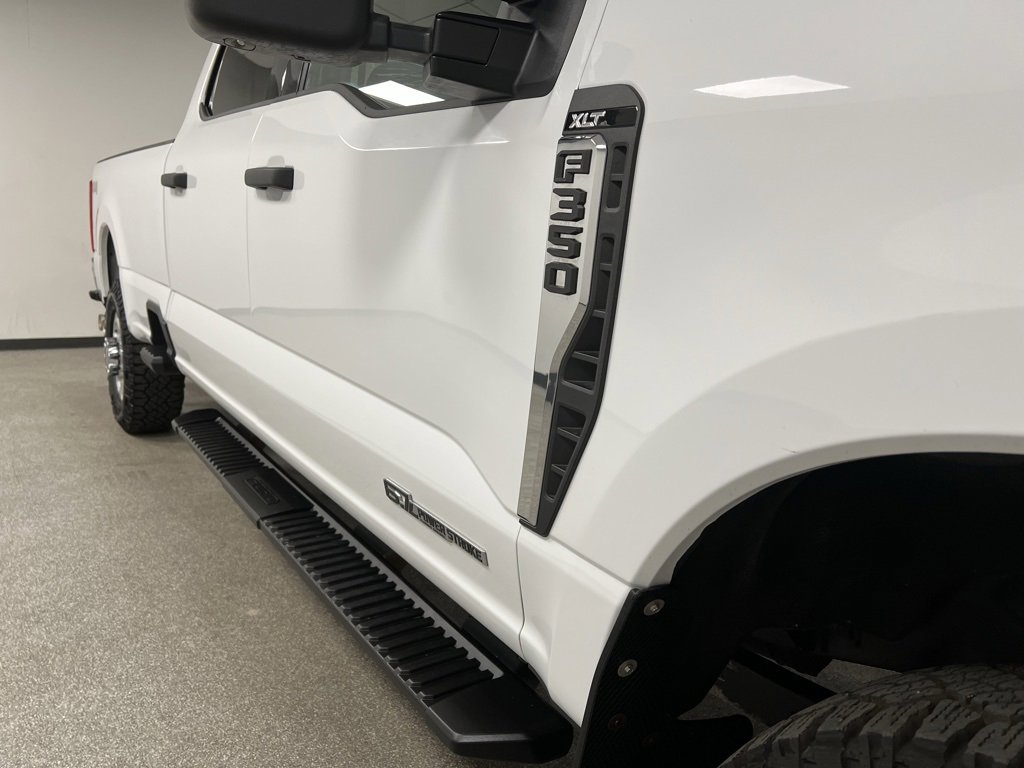 Used 2023 Ford F350 XLT w/ FX4 Off-Road Package image 16