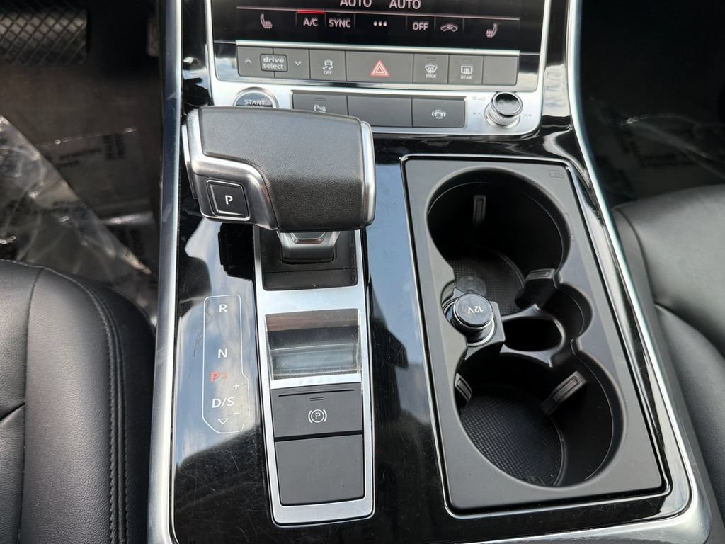 Used 2023 Audi Q7 3.0T Premium w/ Convenience Package AWD/4WD image 19