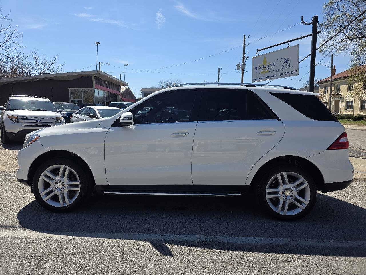 Used 2015 Mercedes-Benz ML 350 2WD image 2