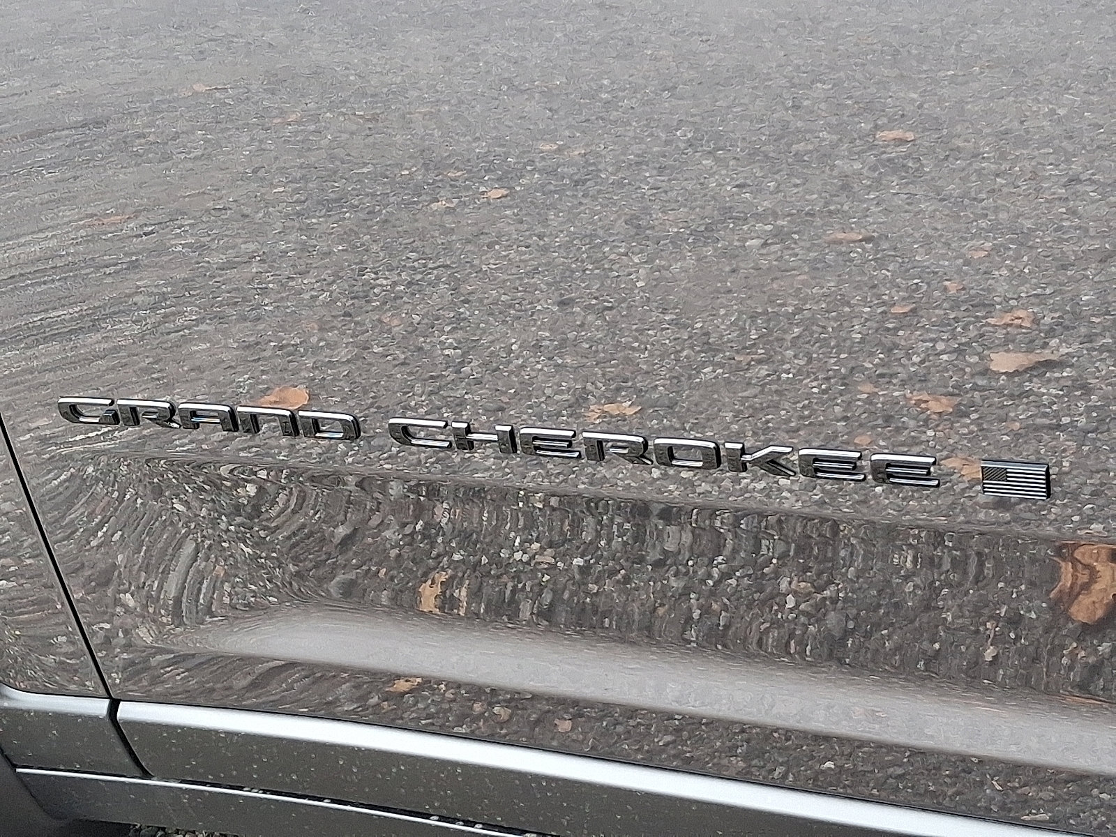 New 2025 Jeep Grand Cherokee Altitude image 15