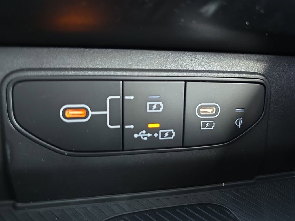 New 2026 Kia Sportage SX image 15