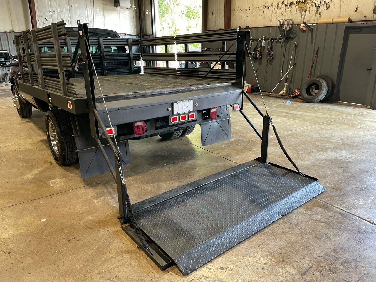 Used 2015 Ford F350 XL w/ Power Equipment Group RWD image 17