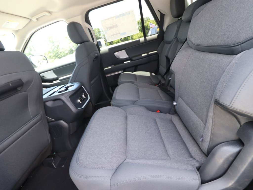 New 2027 Ford Expedition Active RWD image 10