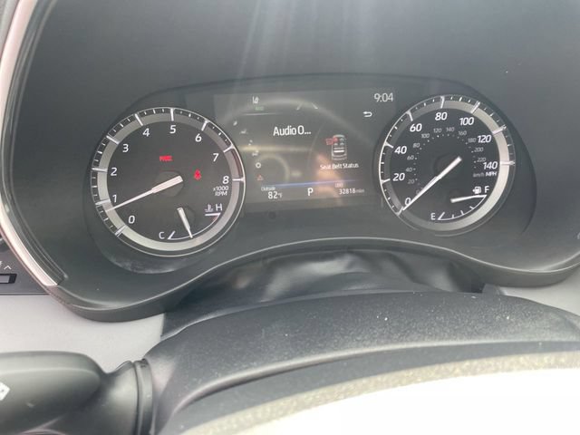 Used 2021 Toyota Highlander Limited FWD image 12