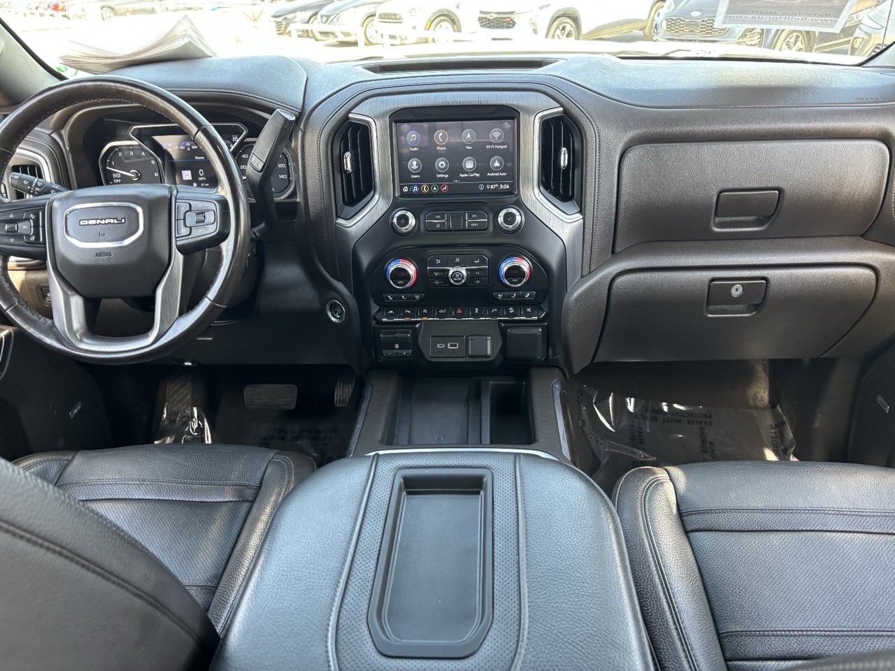 Used 2020 GMC Sierra 1500 Denali w/ Denali Ultimate Package AWD/4WD image 13
