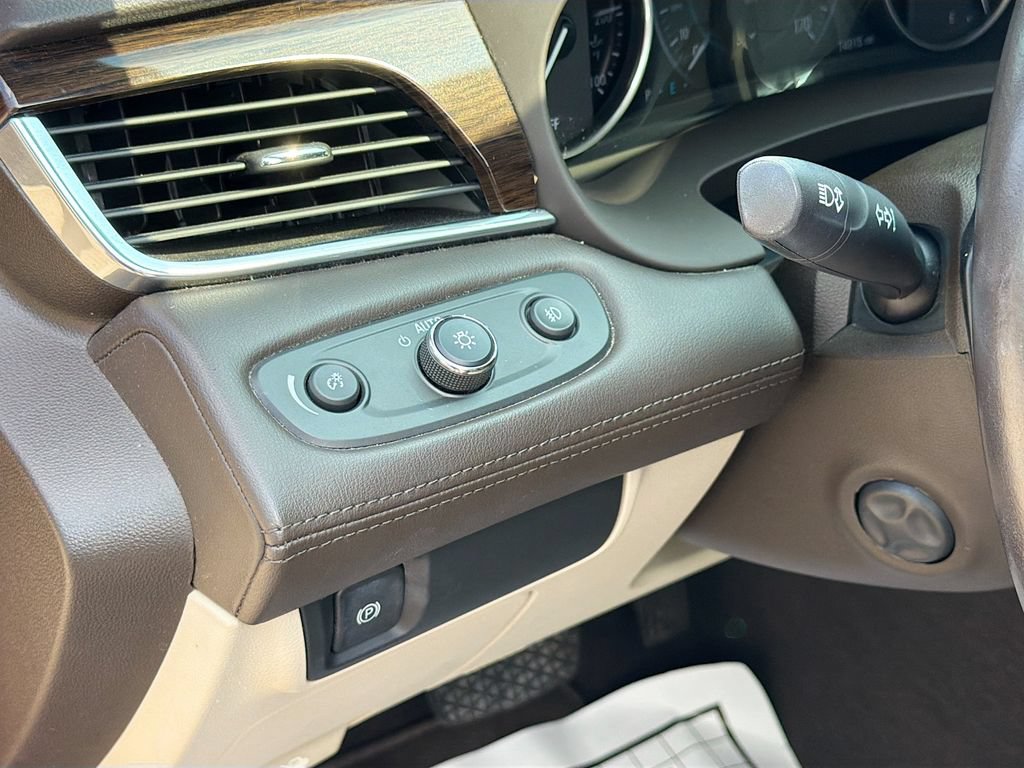 Used 2018 Buick LaCrosse Essence w/ Sights and Sounds Package FWD image 10
