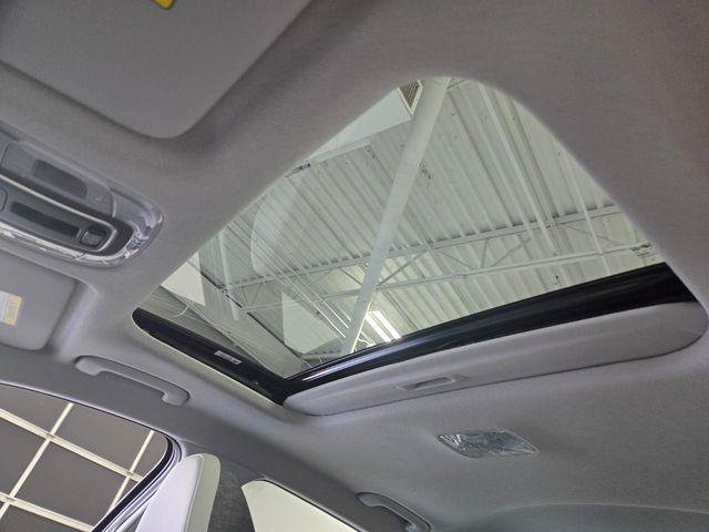 New 2026 Hyundai Elantra Limited FWD image 18