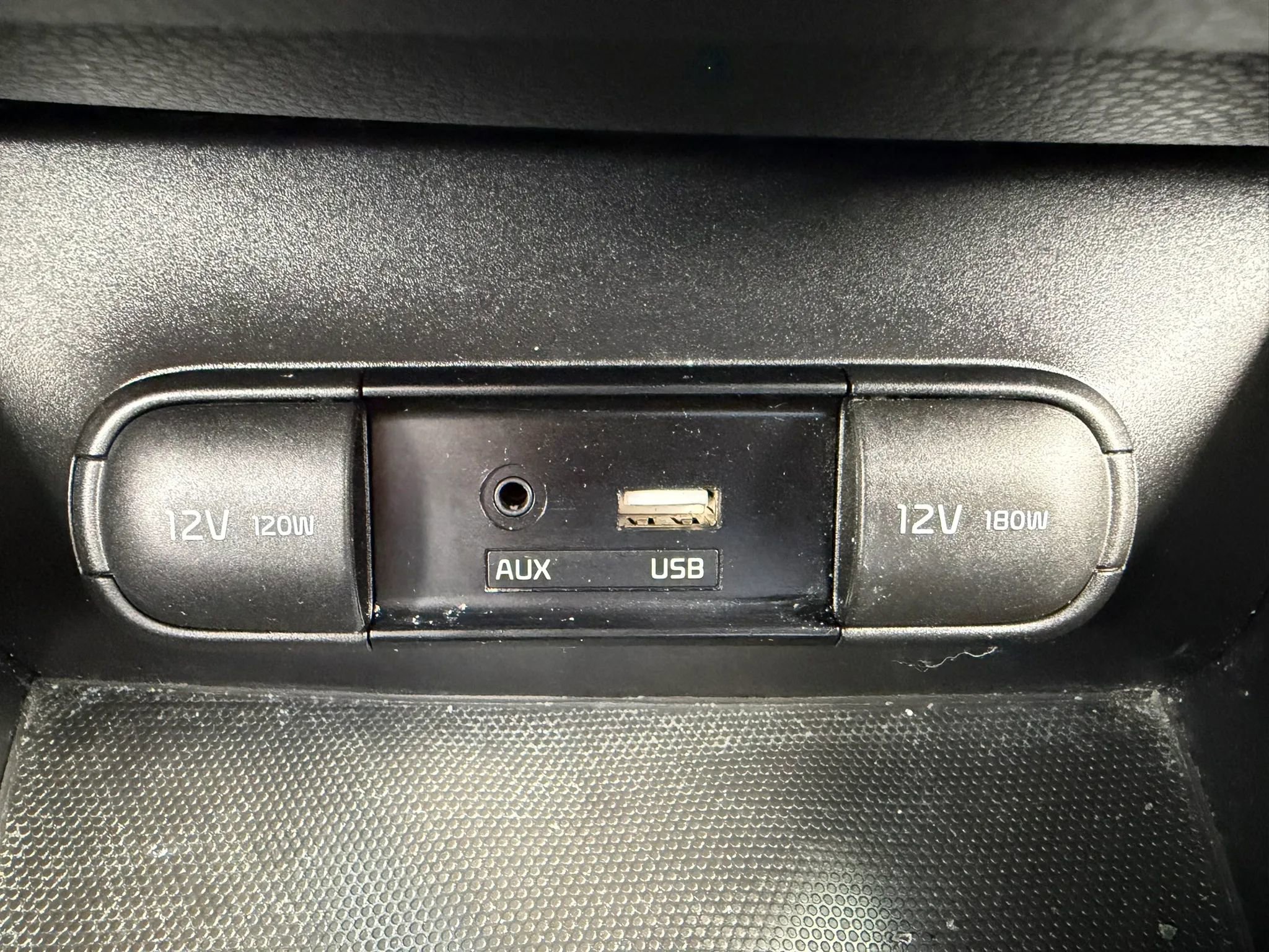 Used 2016 Kia Soul image 31