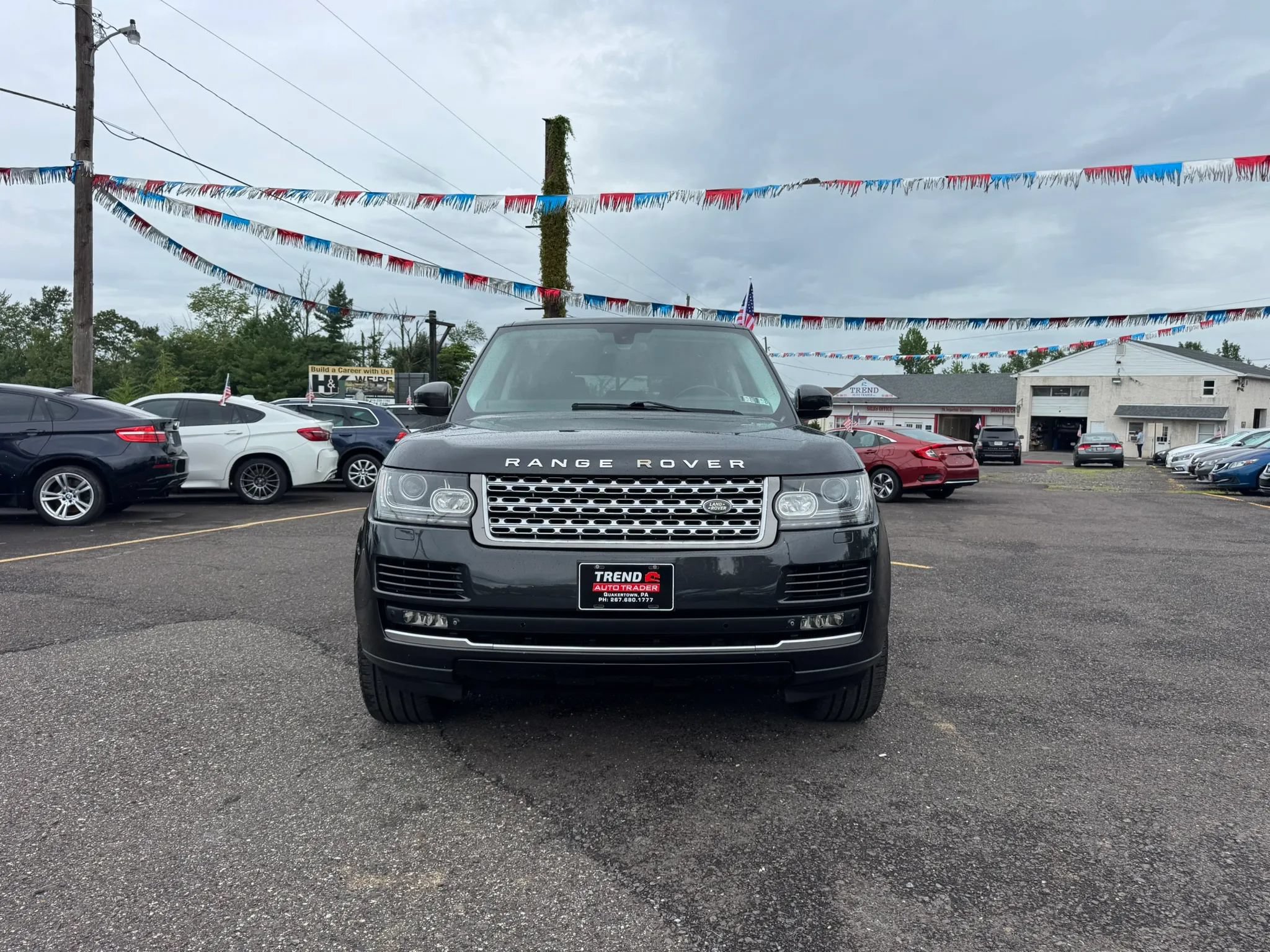 Used 2014 Land Rover Range Rover Supercharged AWD/4WD image 2