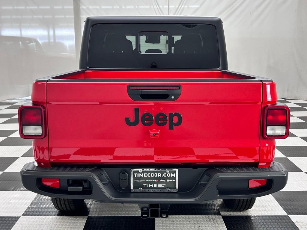New 2025 Jeep Gladiator Sport image 6