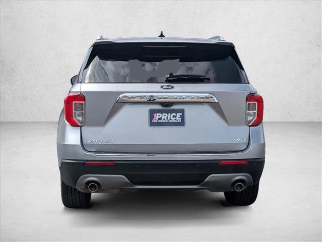 Used 2021 Ford Explorer Limited w/ Equipment Group 301A image 7