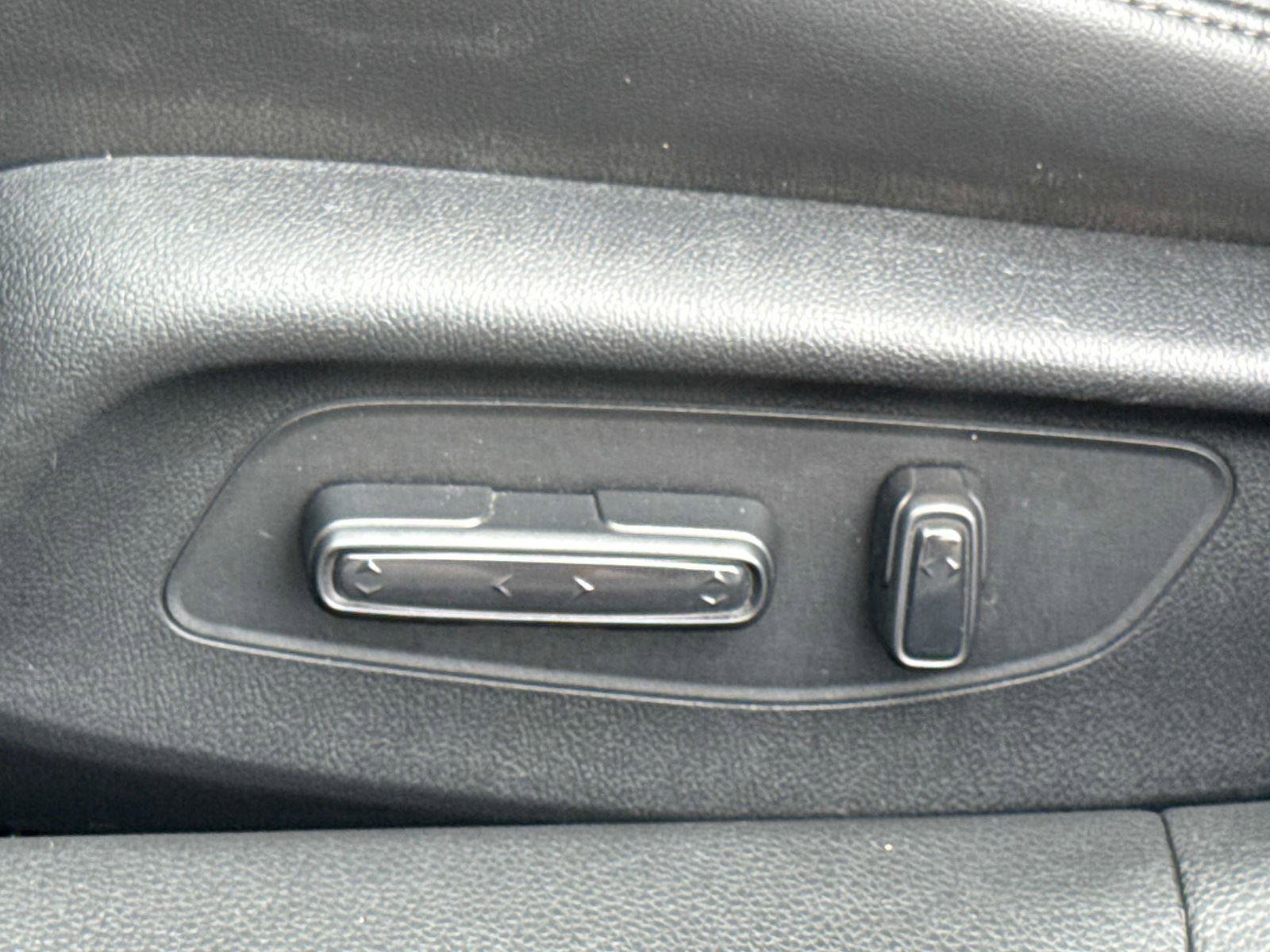 Certified 2024 Honda Civic EX-L image 18