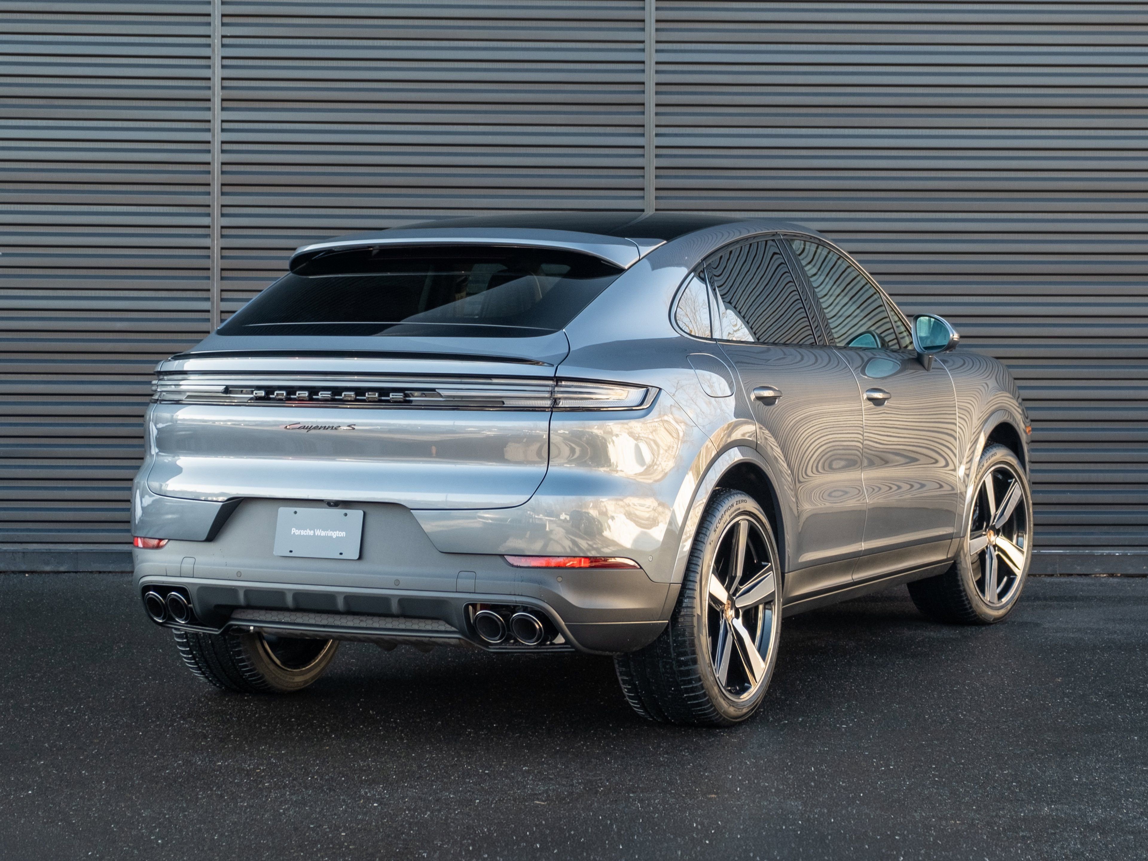 New 2026 Porsche Cayenne S image 8