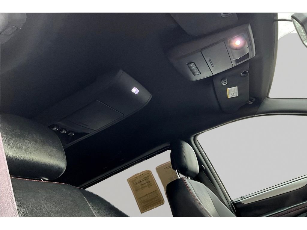 Used 2018 Dodge Grand Caravan GT image 19