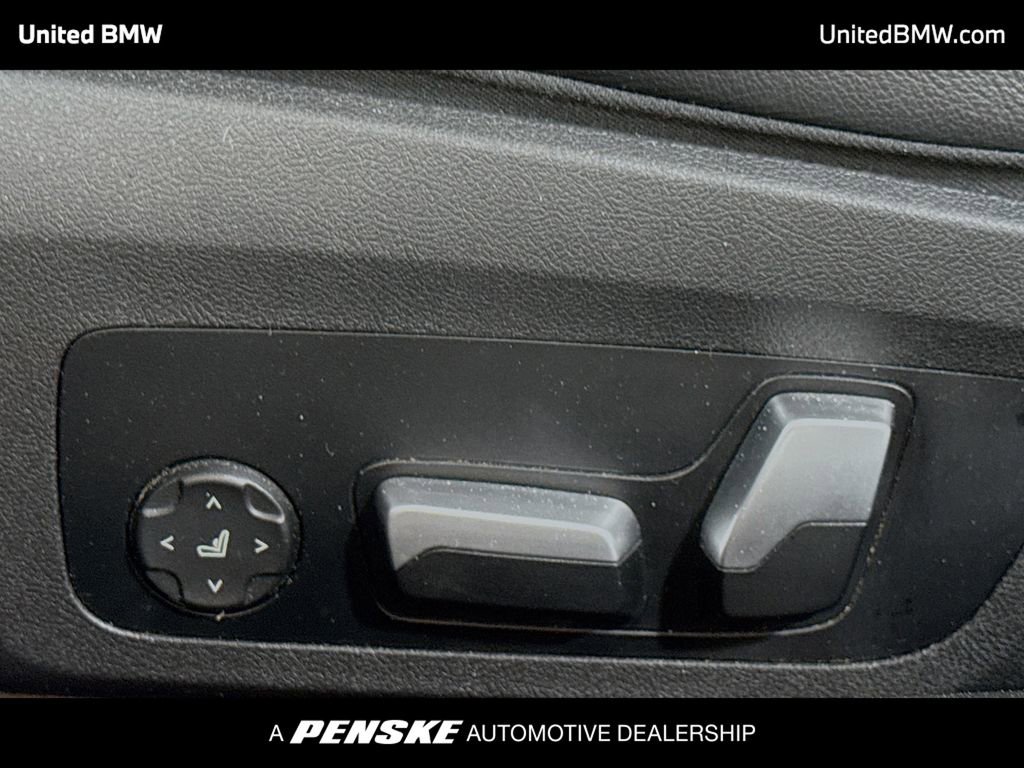 Used 2023 BMW 440i xDrive Convertible w/ Premium Package image 4