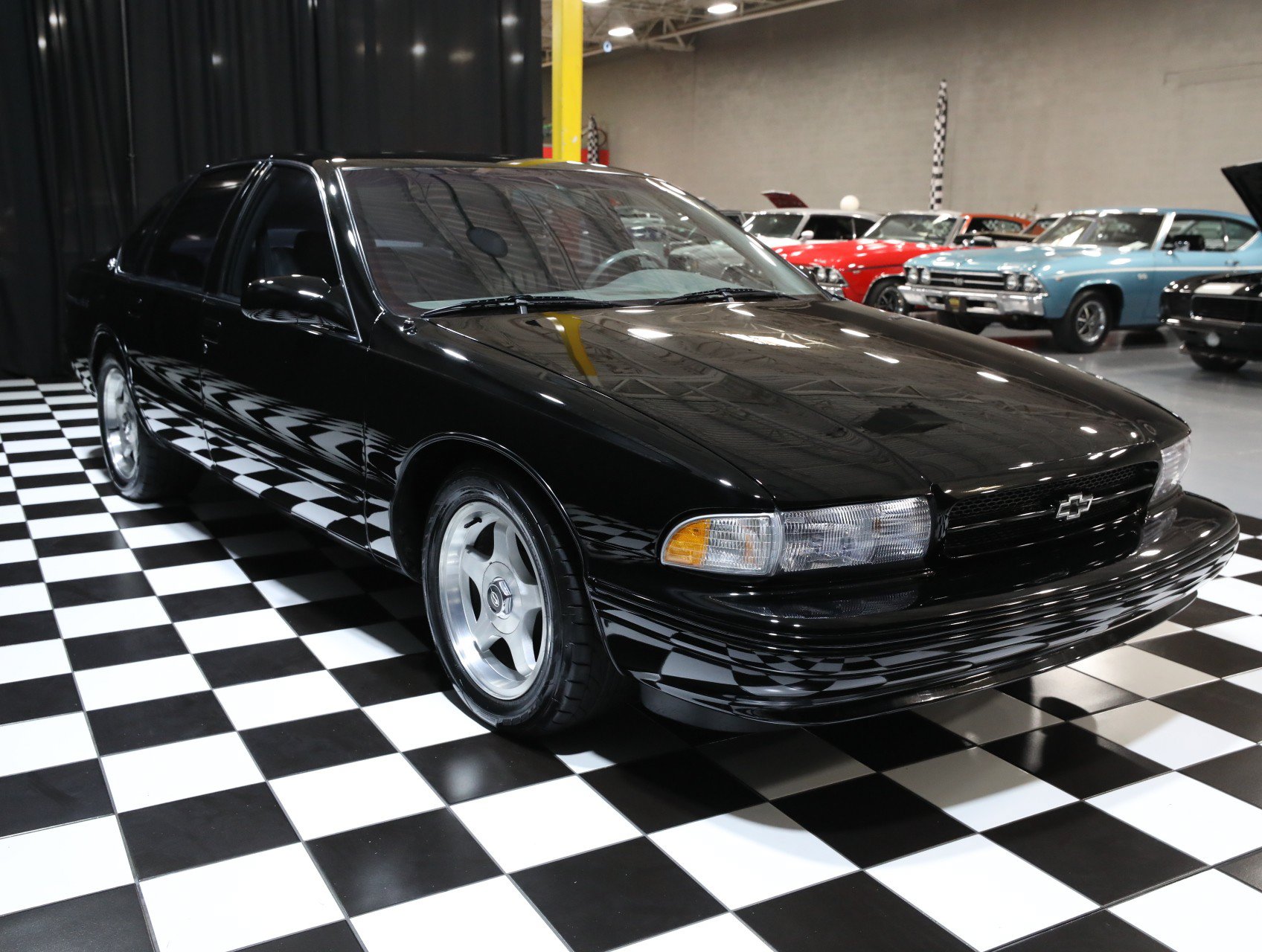 Used 1996 Chevrolet Impala SS RWD image 13