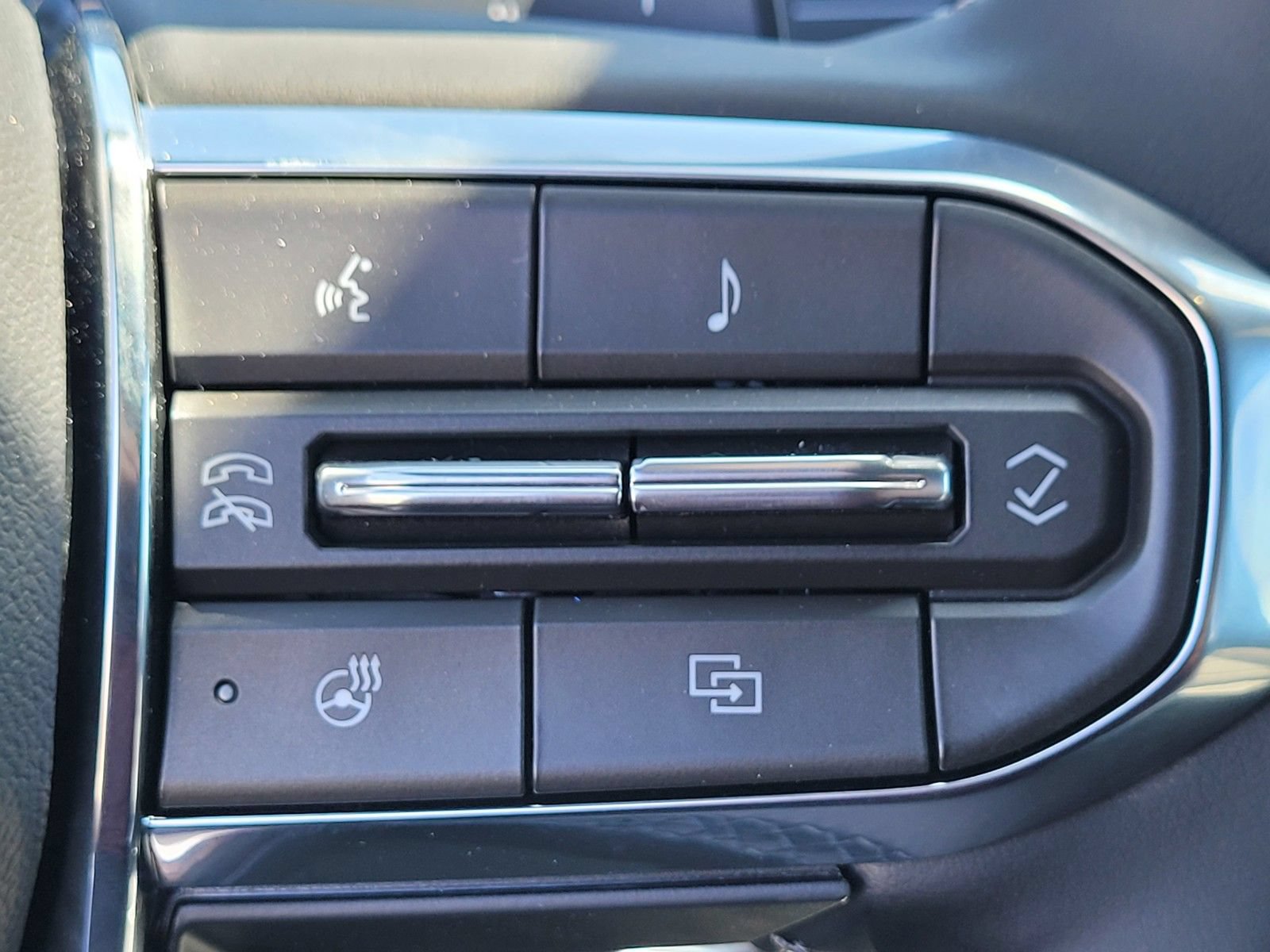 New 2026 GMC Terrain Elevation w/ Black Edition FWD image 17