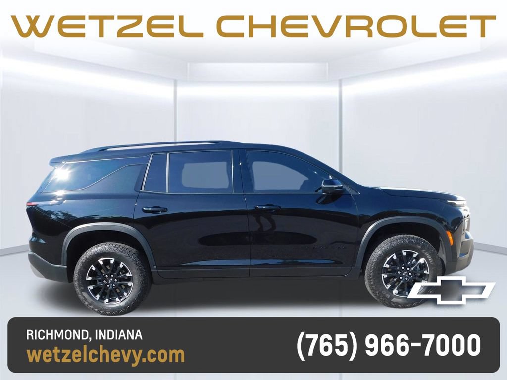Used 2025 Chevrolet Traverse Z71 w/ Driver Confidence Package AWD/4WD image 2